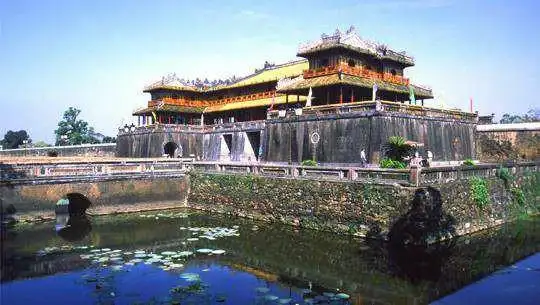Kinh nghiệm cần thiết khi đi du lịch Huế