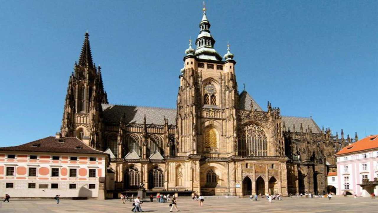 Du lịch Czech - Tham quan nhà thờ Thánh Vitus