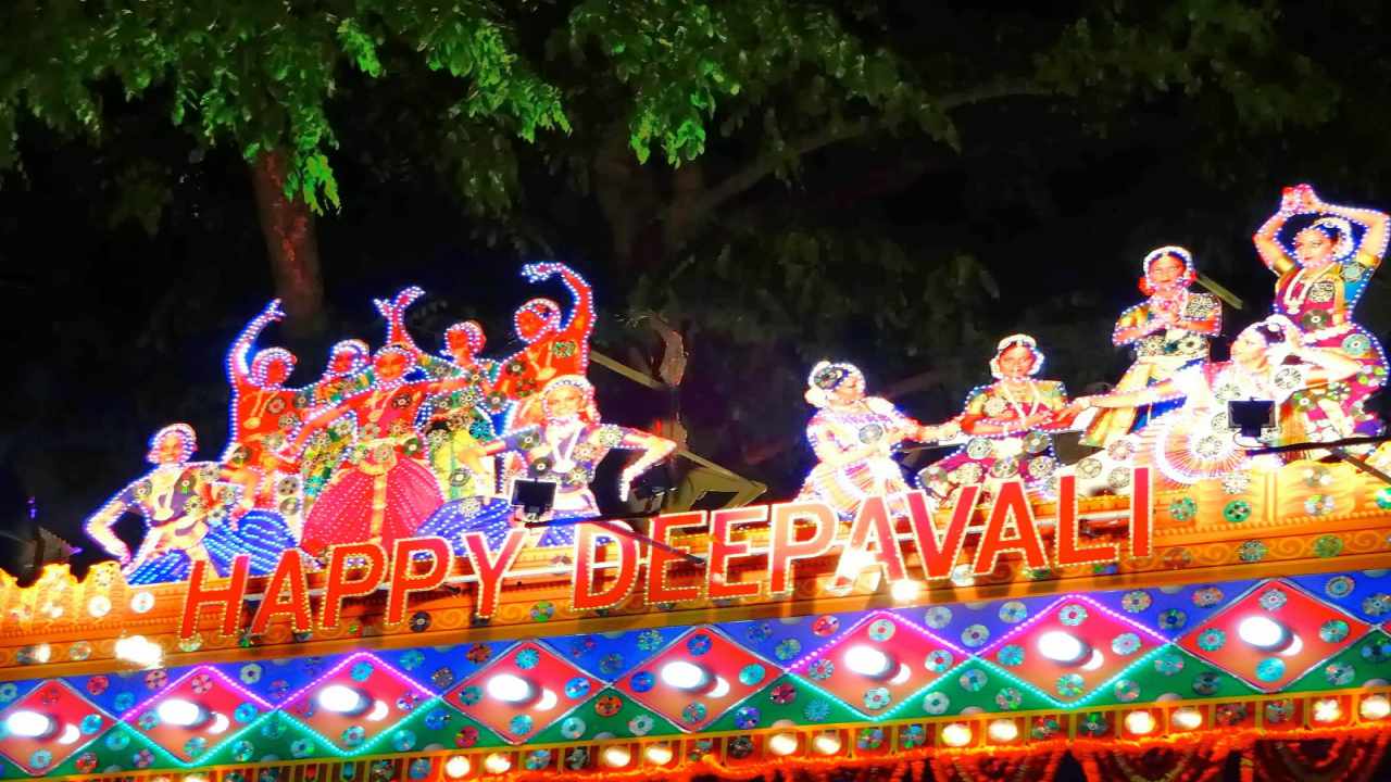 Tour Singapore - Lễ hội Ánh sáng Deepanah