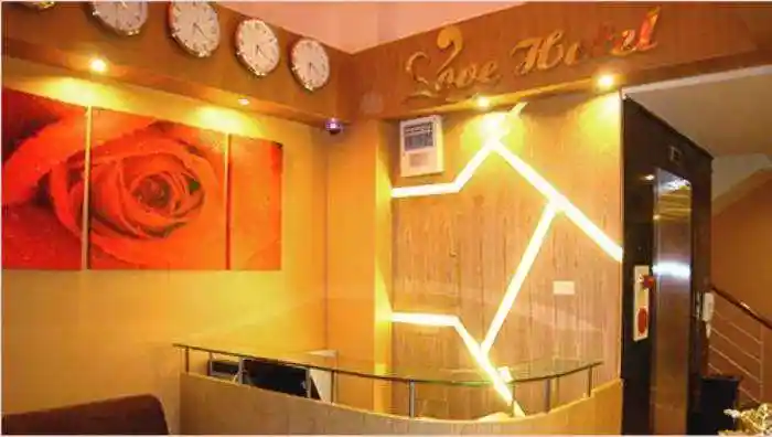 Khách Sạn Love Hà Nội